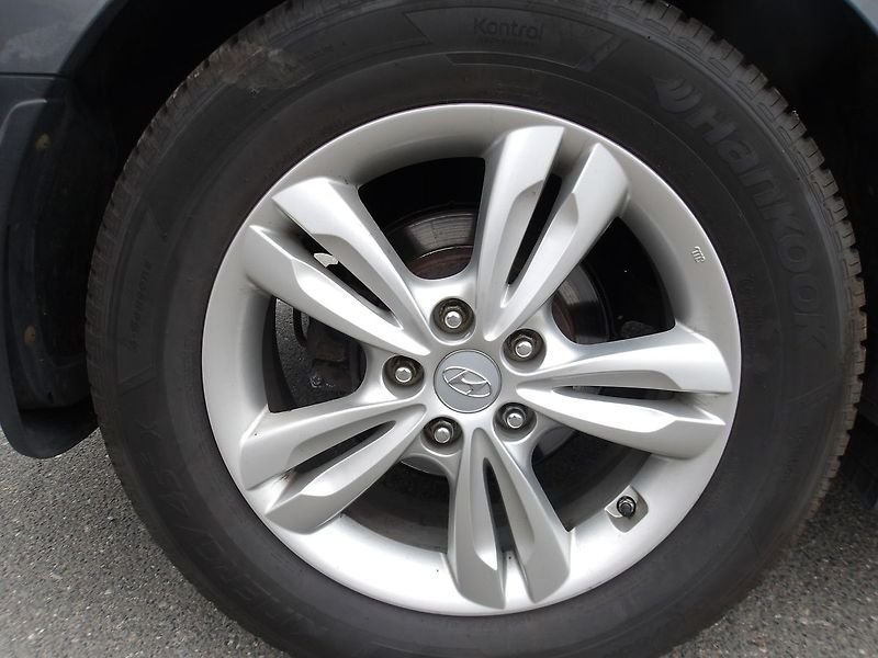 Hyundai ix35 2,0GDi 1.MAJ.! NAJ.94000 km !! - fotka 15 z 39