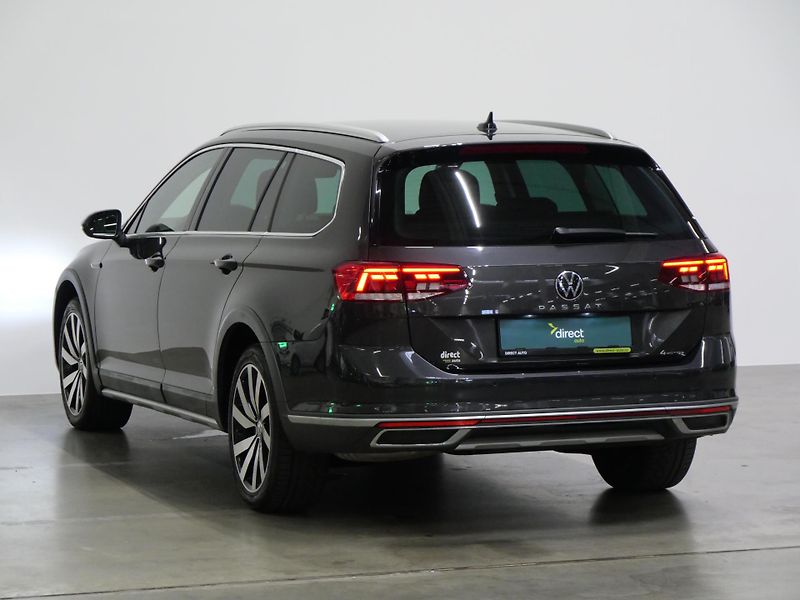 Volkswagen Passat - fotka 7 z 26