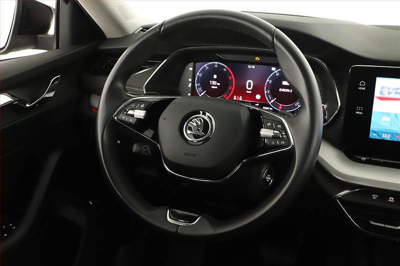Škoda Octavia (2023) Style 2.0 TDI - fotka 8 z 17
