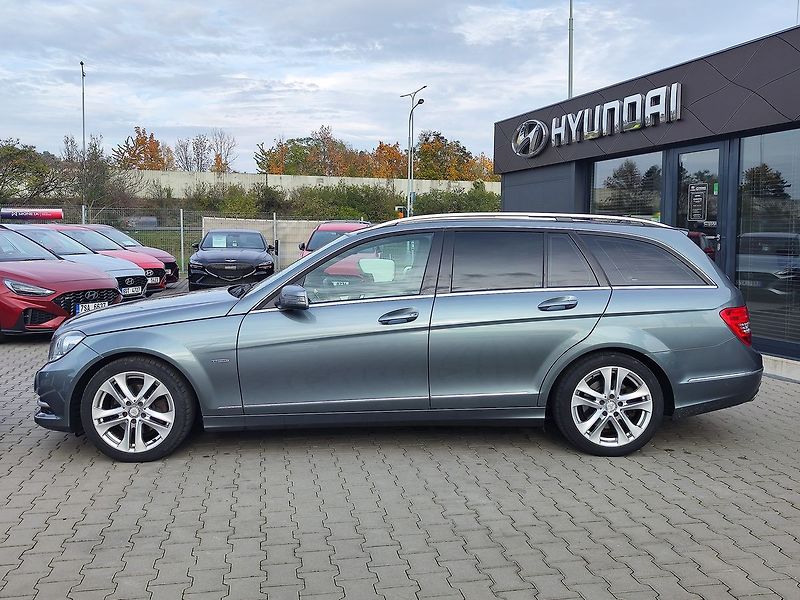Mercedes-Benz Třídy C 250d/150kW 4Matic AT - fotka 8 z 29