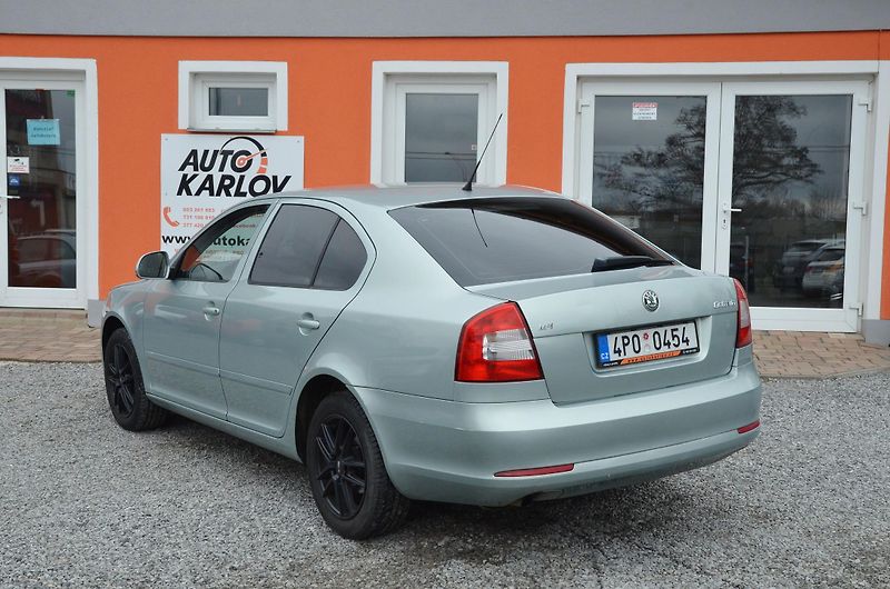 Škoda Octavia (2009) 1.6 MPi 75kW Ambition / ČR - fotka 4 z 31