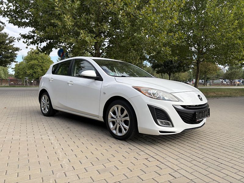 Mazda 3 1.6 90th Anniversary - fotka 16 z 31