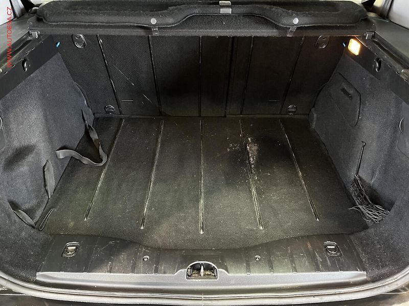 Peugeot 207 (2007) 1.6i, STK9/27 - fotka 7 z 13