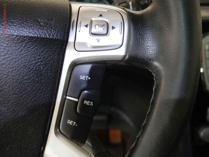 Ford S-MAX (2010) 2.0TDCi 7Míst, AC, tempo - fotka 18 z 18