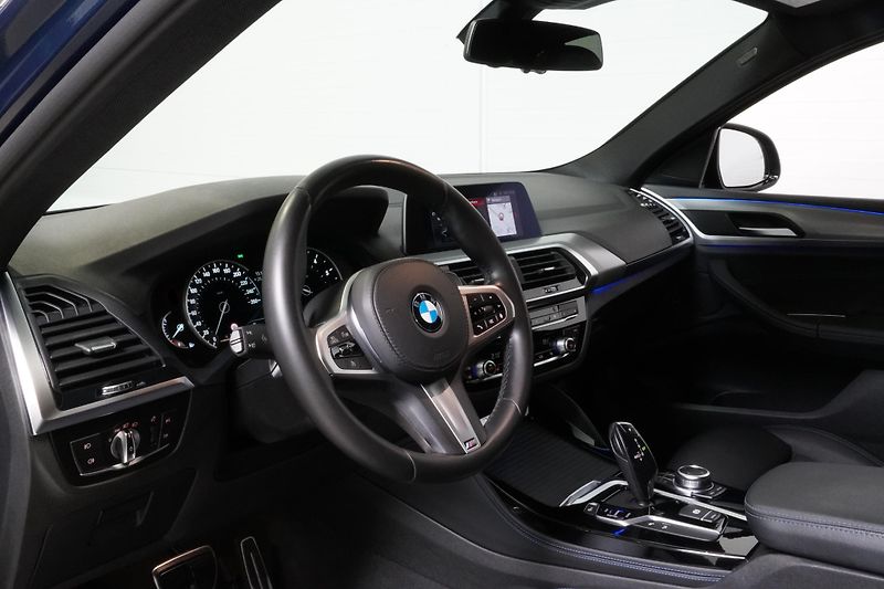 BMW X4 Xdrive30i,M-Paket,Tažné,Kamera - fotka 14 z 33