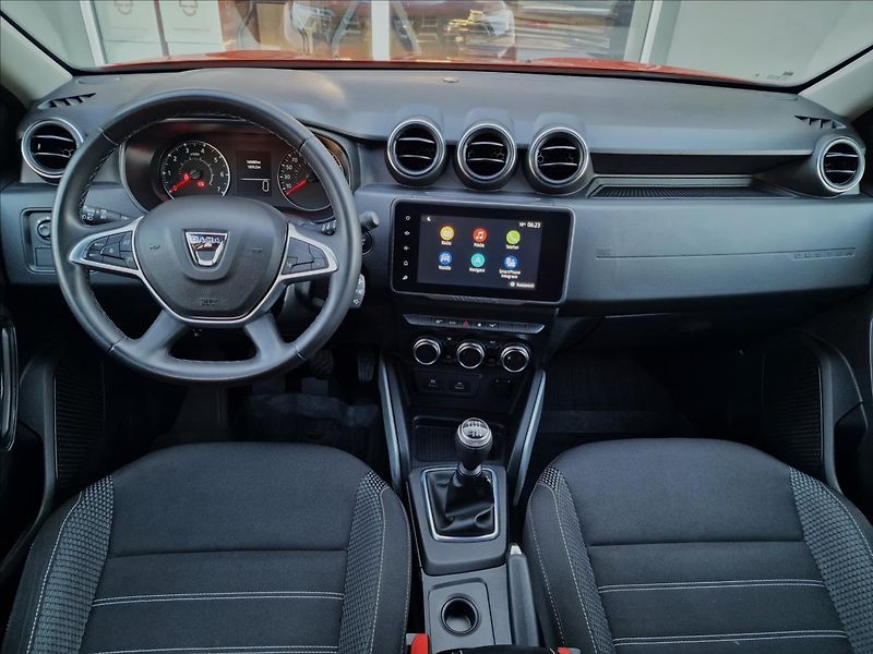 Dacia Duster 1.5dCi Prestige S&S,ČR,1.Maj. - fotka 24 z 48