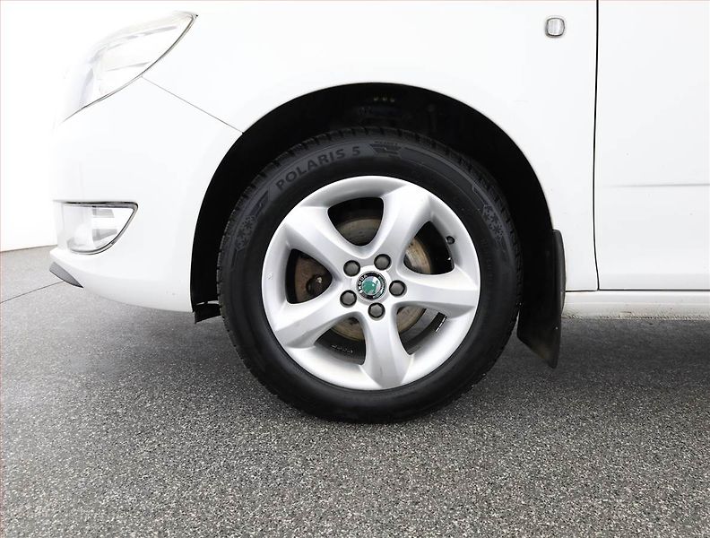 Škoda Fabia (2014) Elegance 1.6 TDI, po STK - fotka 17 z 17