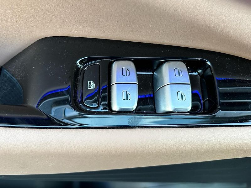 Chery TIGGO 9 PHEV (2026) Tiggo 9 PHEV 1.5 T-GDI DHE - fotka 14 z 52