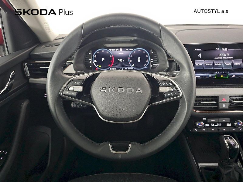 Škoda Kamiq (2025) 1.5TSi 110kW DSG TOP SELECTION - fotka 5 z 29