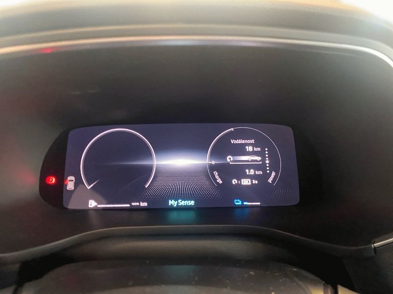 Renault Arkana (2026) esprit Alpine full hybrid E-Te - fotka 14 z 20