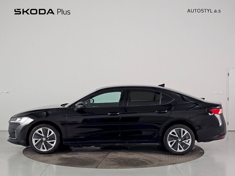 Škoda Superb (2024) 1.5TSi DSG Selection Tažné - fotka 3 z 29