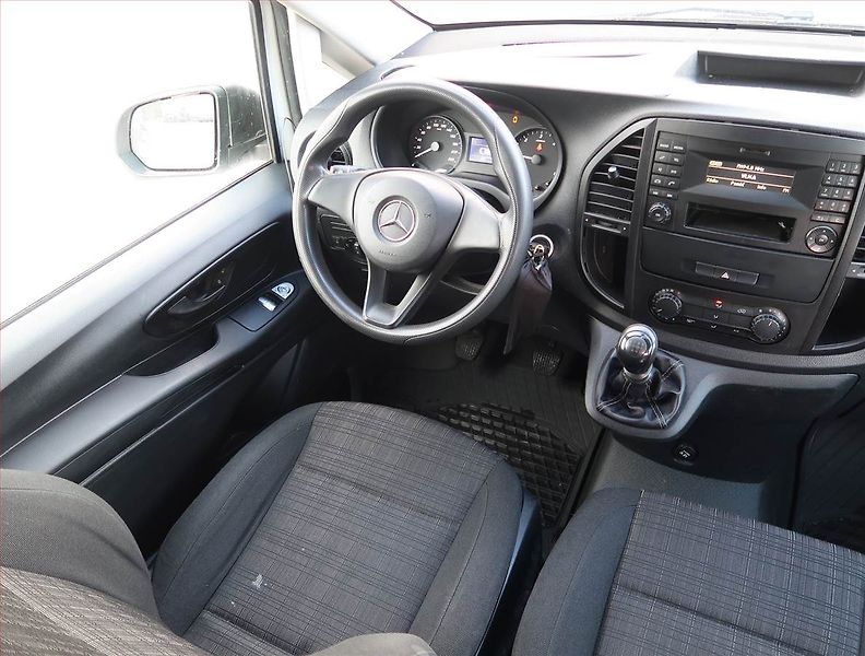 Mercedes-Benz Vito (2017) 111 CDI, Bus, 9Míst - fotka 7 z 15