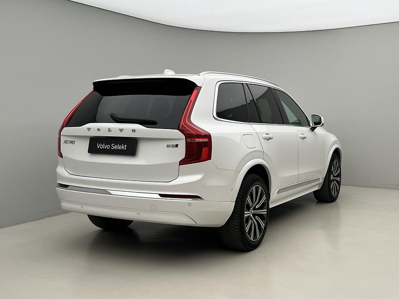 Volvo XC90 B5 AWD BRIGHT PLUS AUT 7 MÍST - fotka 13 z 49