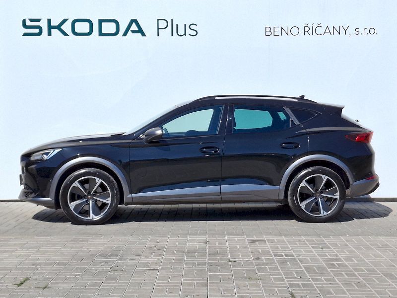 Cupra Formentor (2022) DSG 1,5TSi 110kW - fotka 3 z 35