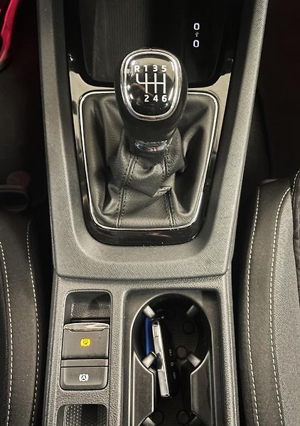 Škoda Octavia 1.5 TSI, 110 KW, STYLE, ČR - fotka 17 z 27