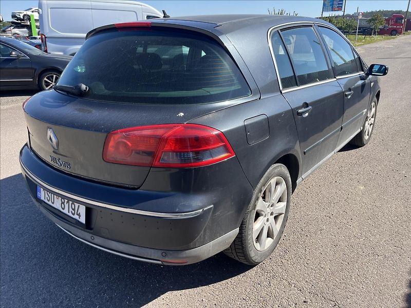 Renault Vel Satis 2,2 dCi TAŽNÉ STK 12/2026 - fotka 6 z 27