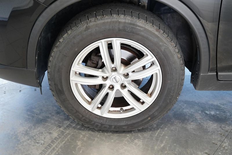Nissan X-Trail - fotka 10 z 24