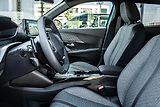 Peugeot 2008 (2026) 1,2 ALLURE Hybrid 110 e-DCS6 - náhled 11