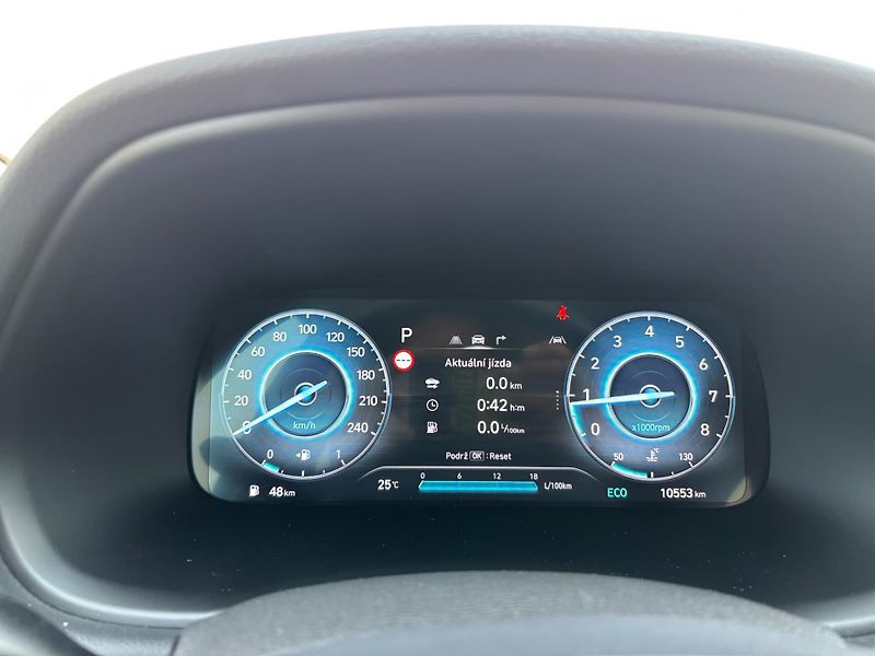 Hyundai i30 1.5 T-GDi 103kW DCT Style - fotka 15 z 28