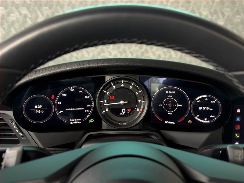 Porsche 911 (2024) Carrera S - fotka 7 z 20