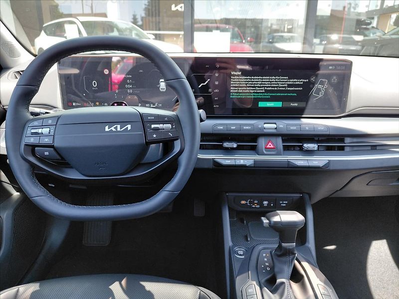 Kia K4 (2026) 1,6   T-GDI SW 7DCT TOP - fotka 12 z 14