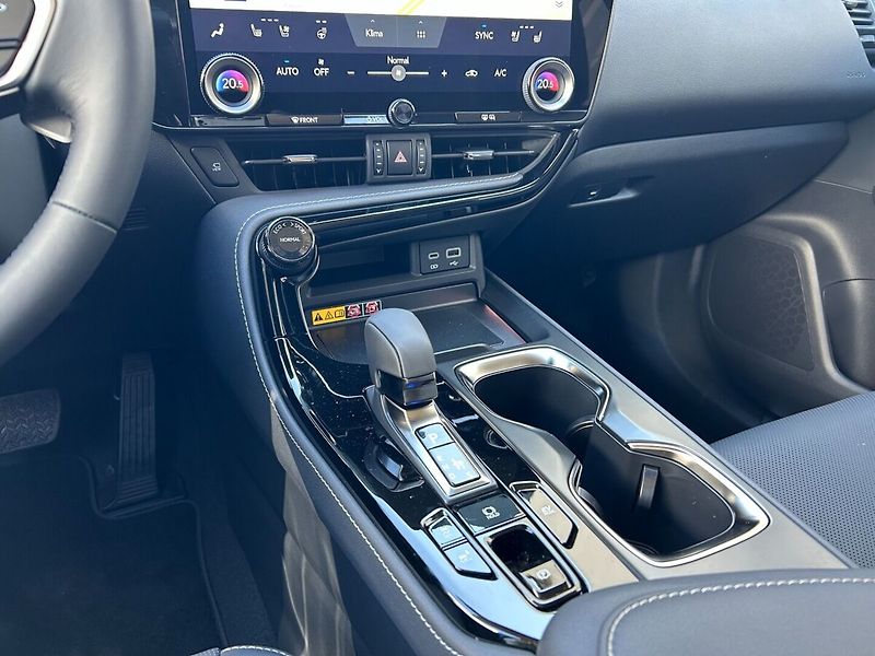 Lexus NX 350h 350h 2.5 HEV PRESTIGE - fotka 10 z 12