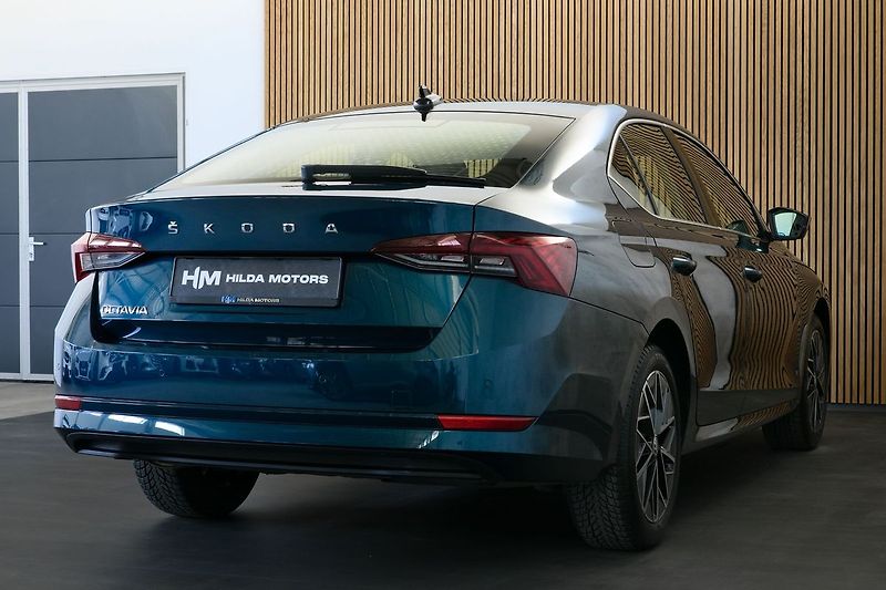 Škoda Octavia 2.0TDI 110kW Style LED Kessy - fotka 4 z 32