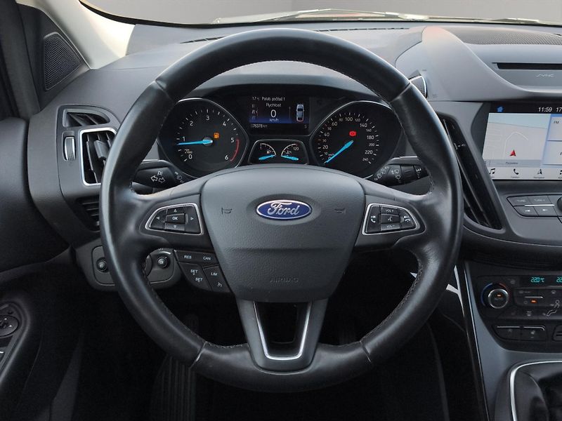 Ford Kuga (2018) TITANIUM 88kW, ČR, 1. Maj., Se - fotka 10 z 23