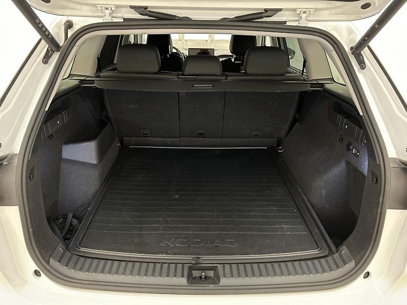 Škoda Kodiaq 2.0 TDI 4x4 Exclusive Selectio - fotka 22 z 23