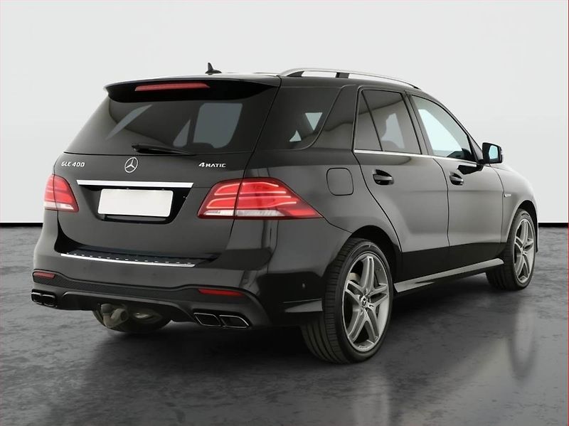 Mercedes-Benz GLE (2015) AMG line 400 - fotka 5 z 30