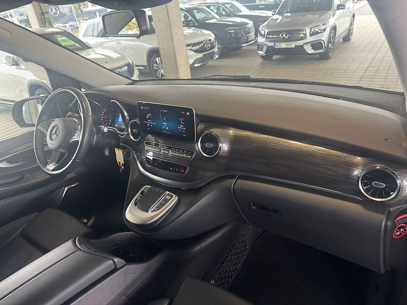 Mercedes-Benz Třídy V 300d 4M - fotka 12 z 17