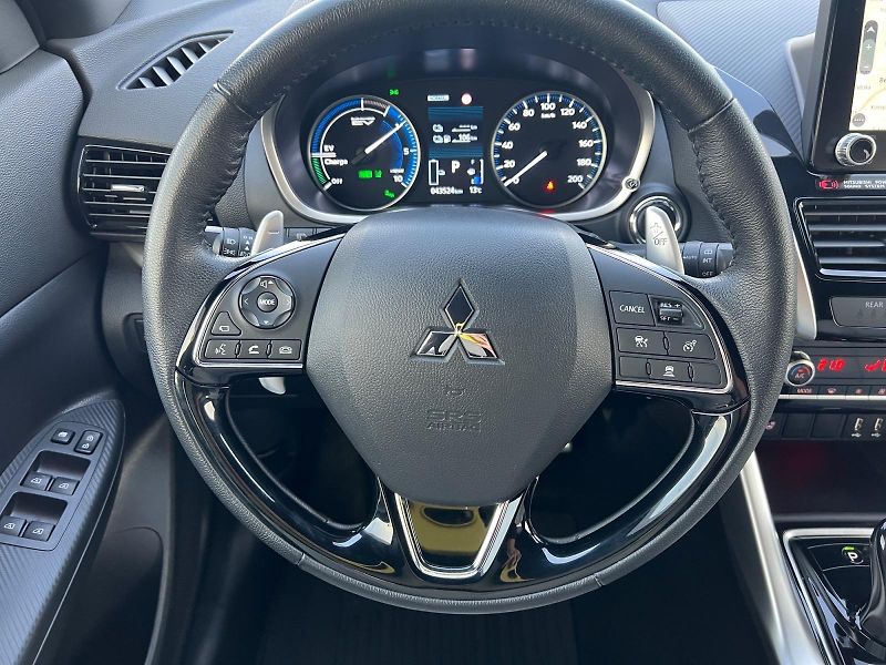 Mitsubishi Eclipse Cross (2024) INSTYLE 2.4 PHEV TAŽNÝ DPH CZ - fotka 12 z 30