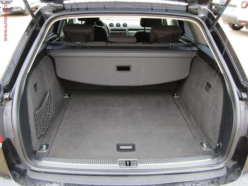 Seat Exeo (2010) 2.0 TDi, ČR, autoAC - fotka 7 z 14