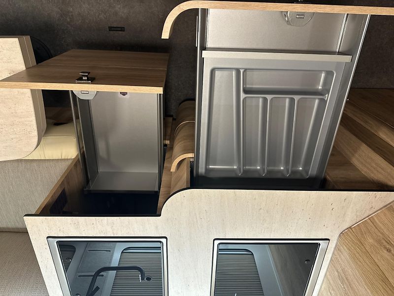 Eura Mobil (2026) 726 EF FREESTYLE - 3500KG-4OS - fotka 37 z 65