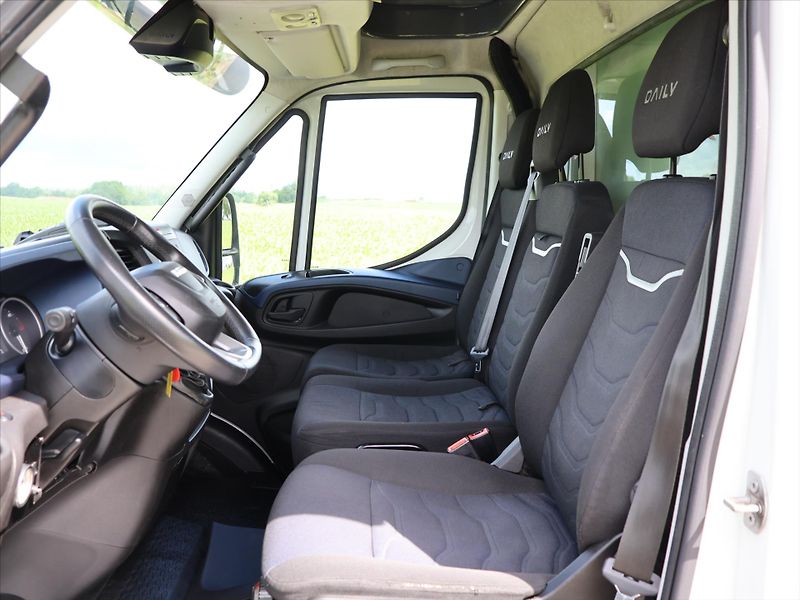 Iveco Daily 3,0 D 132kW Chladící CZ DPH - fotka 12 z 34
