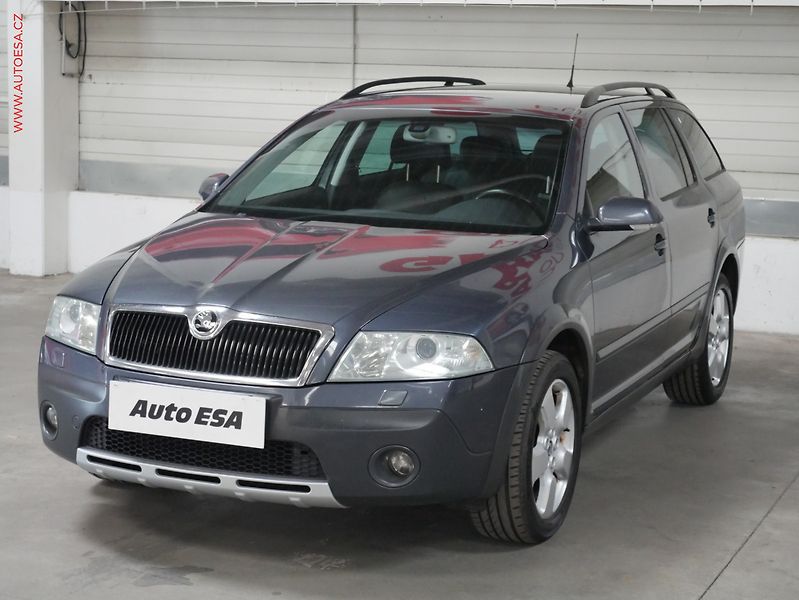 Škoda Octavia (2007) 2.0 TDi 4x4, Navi, bixen - fotka 3 z 20