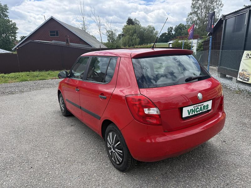Škoda Fabia 1,2HTP Klimatizace - fotka 5 z 19