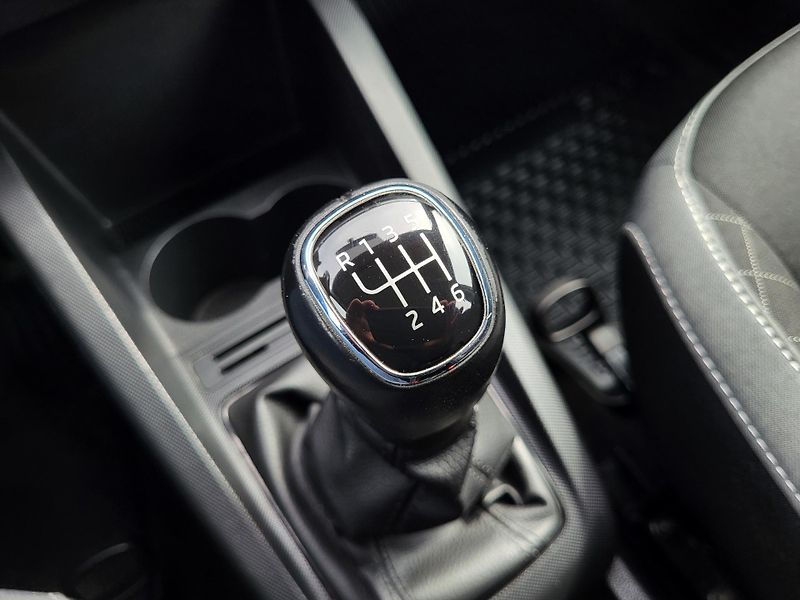 Škoda Fabia III FL 1.0 TSI 81kW AMBITION - fotka 24 z 48