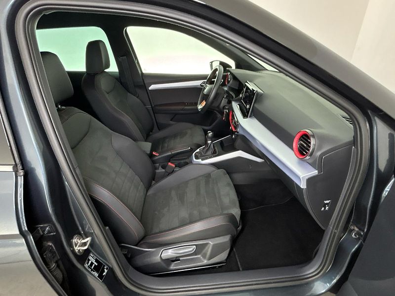 Seat Arona FR - fotka 9 z 27