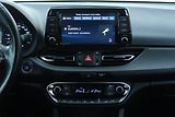 Hyundai i30 (2021) Family 1.5 DPI, Serv.kniha - náhled 12
