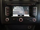 Volkswagen Touran (2013) 2.0 TDI, Navi, Tempomat - náhled 16