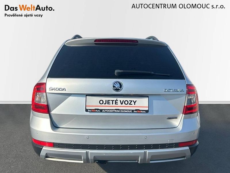 Škoda Octavia (2016) 2.0 TDI 4X4 Scout - fotka 13 z 25