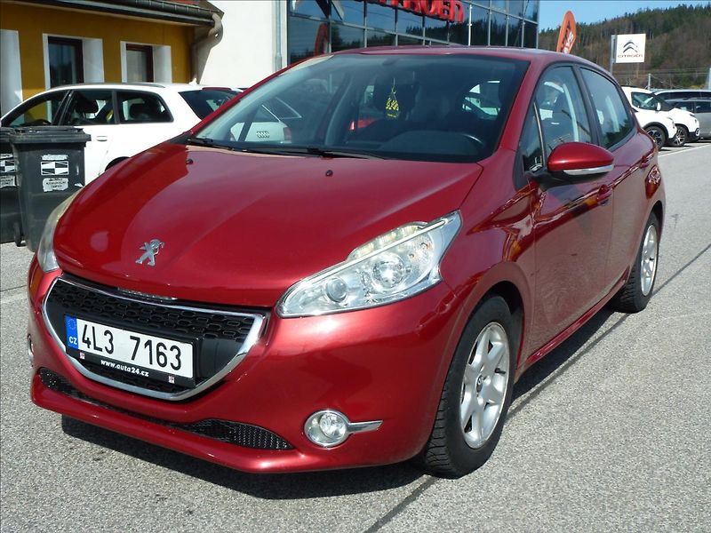 Peugeot 208 1,4 VTi Access 95k MAN5  Lucif - fotka 2 z 44