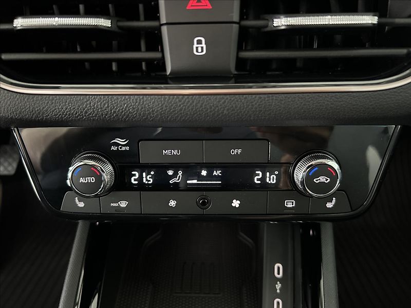 Škoda Kamiq 1,0   TSI85kW,1.MAJITEL,ČR,FIR - fotka 24 z 35
