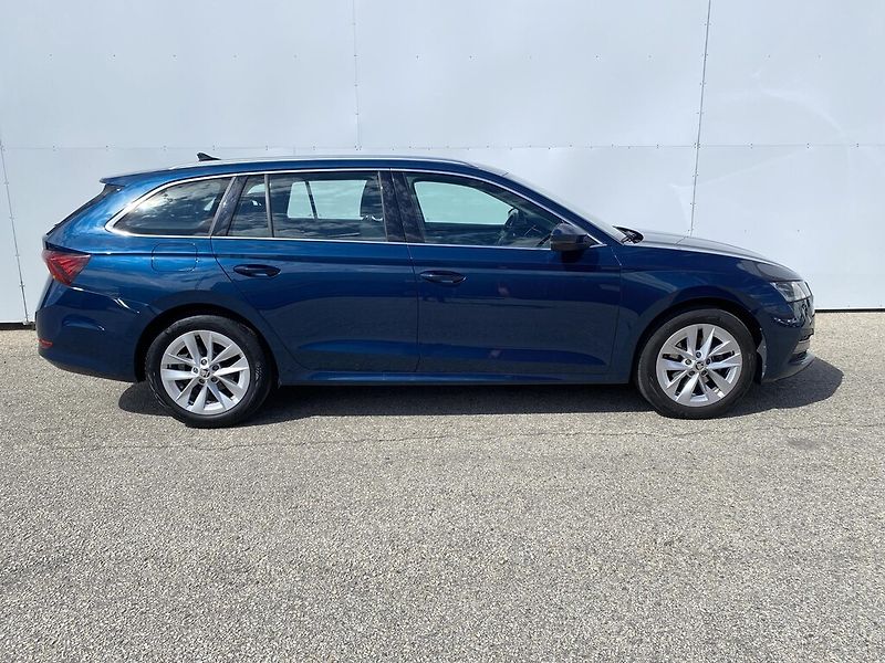 Škoda Octavia Combi 1,0 TSI 81 kW Style DSG - fotka 3 z 27