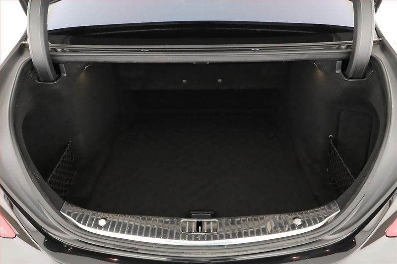 Mercedes-Benz Třídy S (2016) S 350 d 4MATIC - fotka 11 z 31