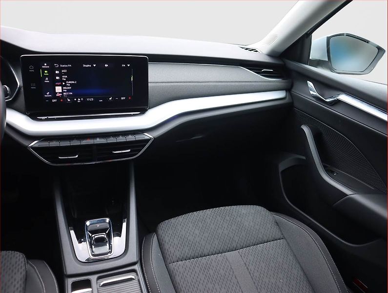 Škoda Octavia (2020) 2.0 TDI, Automat, Serv.kniha - fotka 8 z 25
