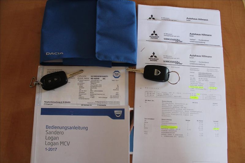 Dacia Sandero 0,9 STEPWAY KLIMA, SERVISKA - fotka 23 z 25
