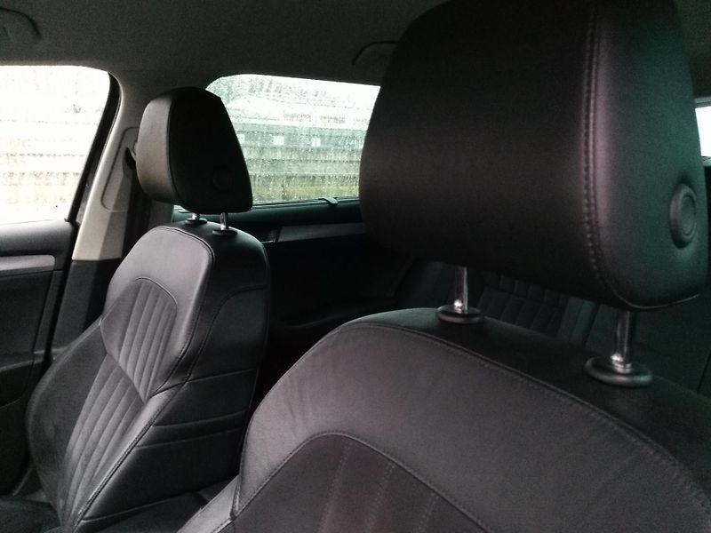 Škoda Superb 2,0 TDI 4x4 /140 kW/ - fotka 30 z 40