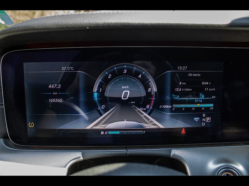 Mercedes-Benz Třídy E D 2017 AT 143kW - fotka 11 z 26